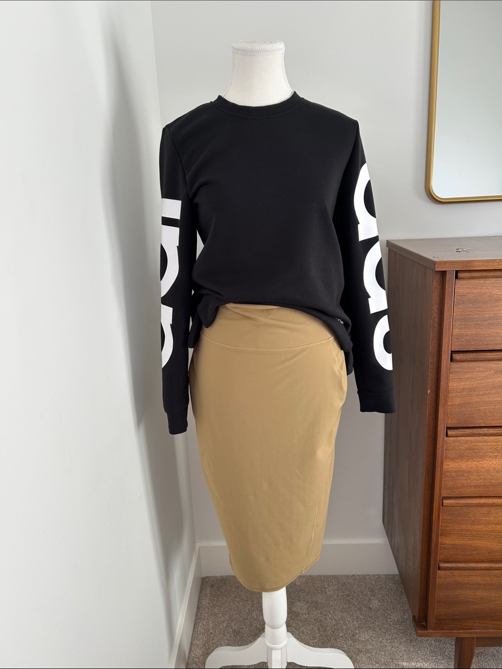 lululemon athletica Tan Pencil Midi Skirt